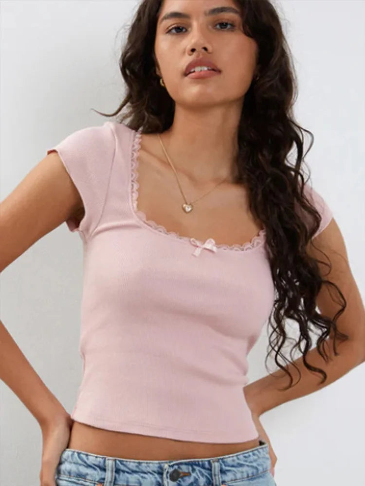 T-shirt Crop Vintage Femme Col Carré En Dentelle